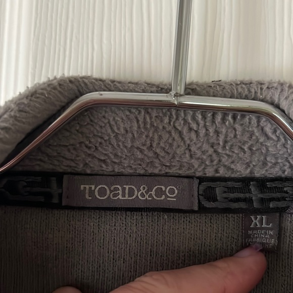 Toad&Co Brickland Fleece Vest, Gray and Light Brown in Sz XL - Picture 4 of 9